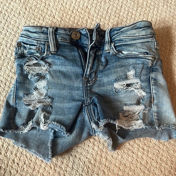 American Eagle ripped shorts - Picture 1 of 1